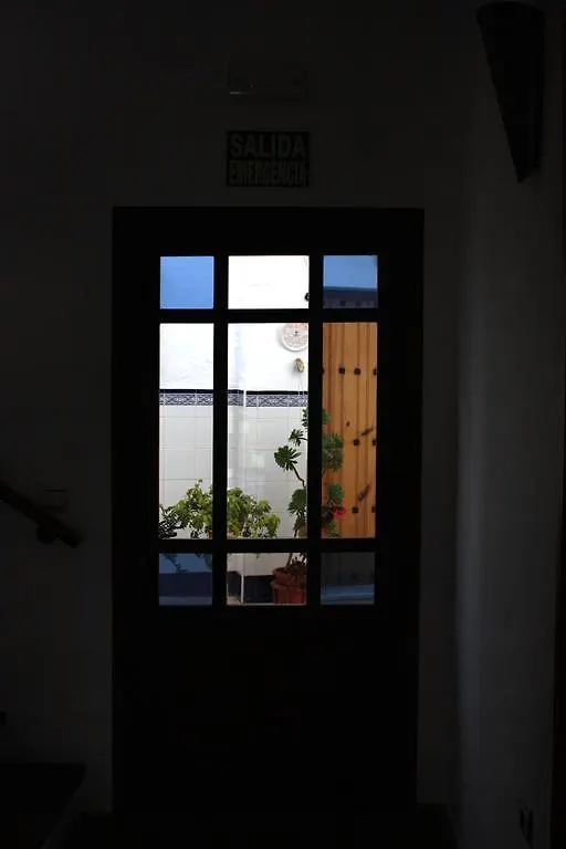 Hostal Extramuros Кониль-де-ла-Фронтера Гостевой дом
