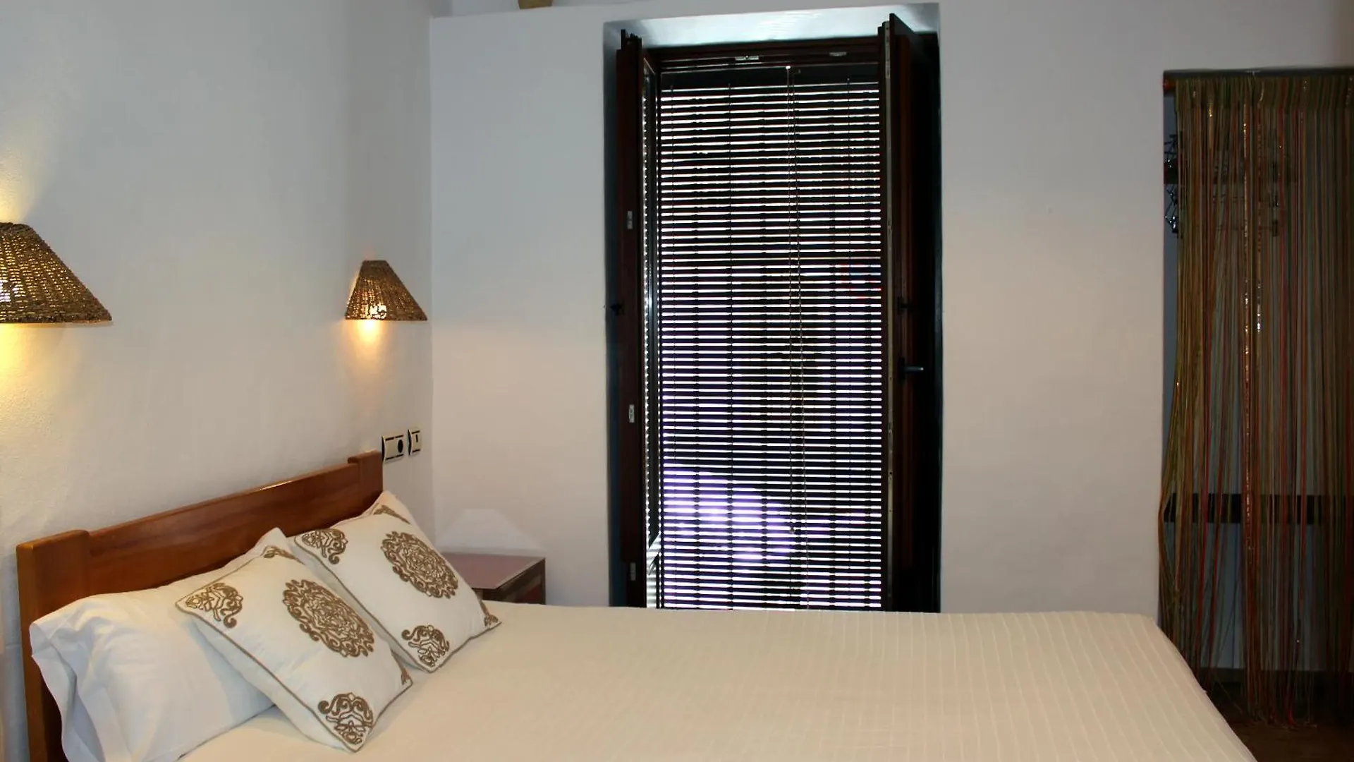 Guest house Hostal Extramuros Conil De La Frontera